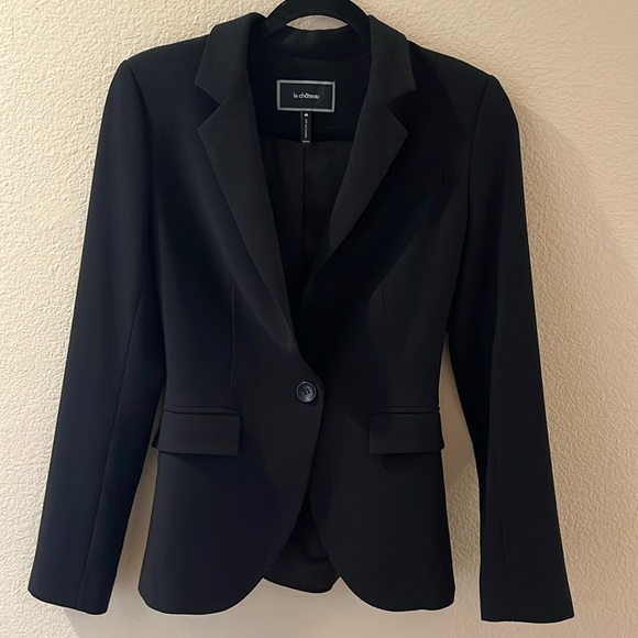 Le Chateau Fitted Black Blazer - Picture 1 of 4